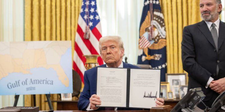 El Comité Olímpico de EE UU prohibirá la participación de mujeres transgéneros en deportes femeninos