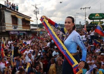 María Corina Machado: Seguimos con firmeza en una lucha que no parará hasta llegar al final