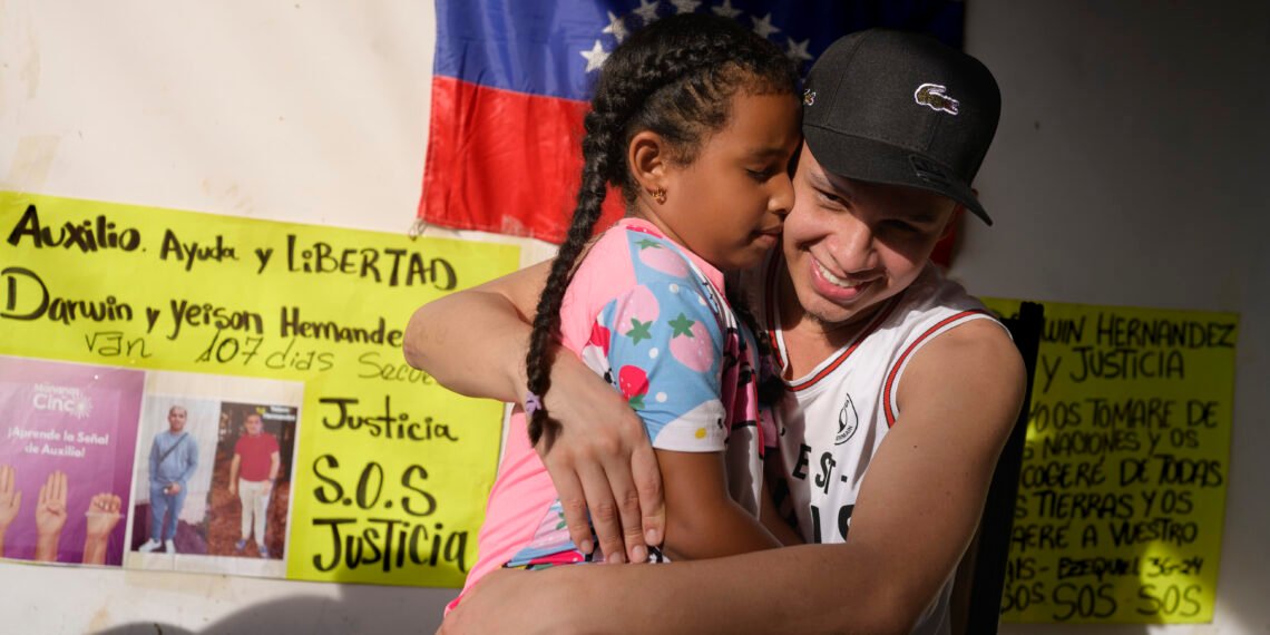 El infierno del Módulo 8 de la megacárcel de Nayib Bukele: “Nos golpeaban por todo”