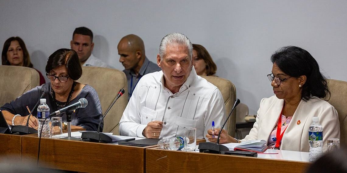 Ministra afirma que en Cuba no hay mendigos, solo personas ‘disfrazadas de mendigos’