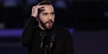 Nayib Bukele expuso el peor error que cometió el régimen de Nicolás Maduro en su intento de aferrarse al poder