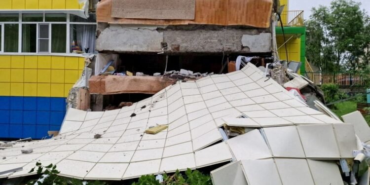 Un fuerte terremoto en Rusia prende las alarmas de tsunami en diferentes territorios del Pacífico