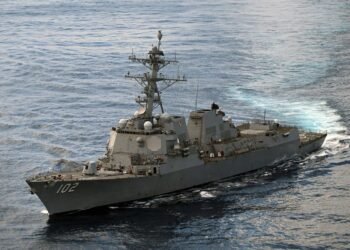 TWP: EEUU envía ocho buques de guerra al sur del Caribe en misión anticartel, lo que genera inquietud en Venezuela