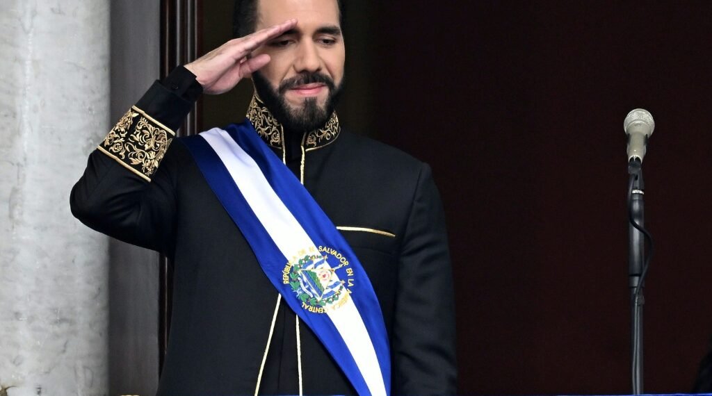 Bukele niega que la reelección indefinida sea ‘el fin de la democracia’ en El Salvador