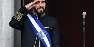 Bukele niega que la reelección indefinida sea ‘el fin de la democracia’ en El Salvador