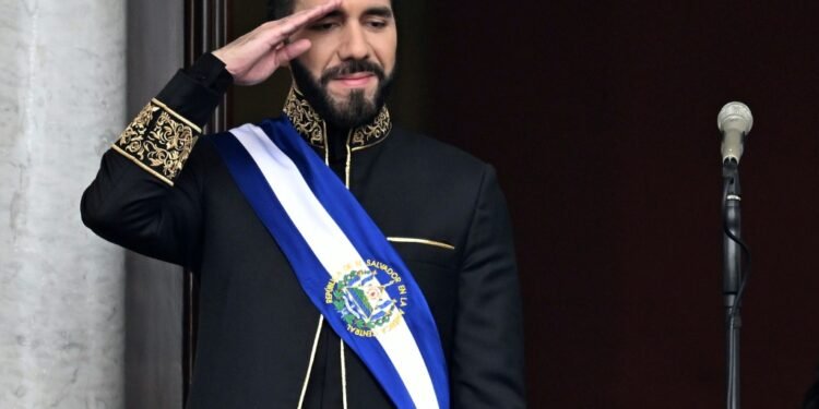 Bukele niega que la reelección indefinida sea ‘el fin de la democracia’ en El Salvador