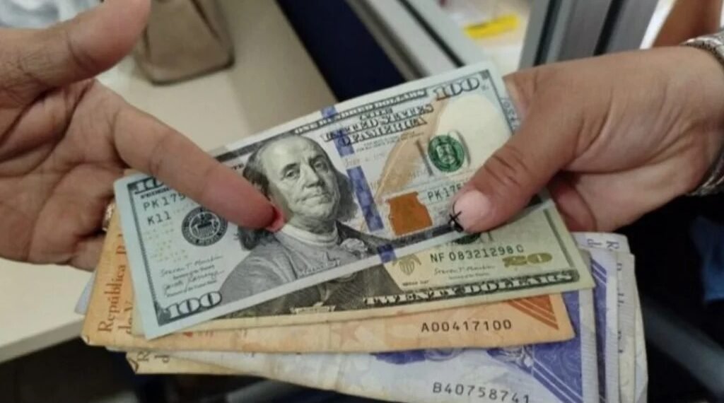 Dólar BCV arrancó la semana con importante alza en su cotización
