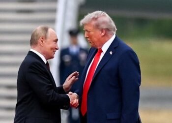 En una cumbre de alto riesgo, Trump parece haber cedido, no Putin