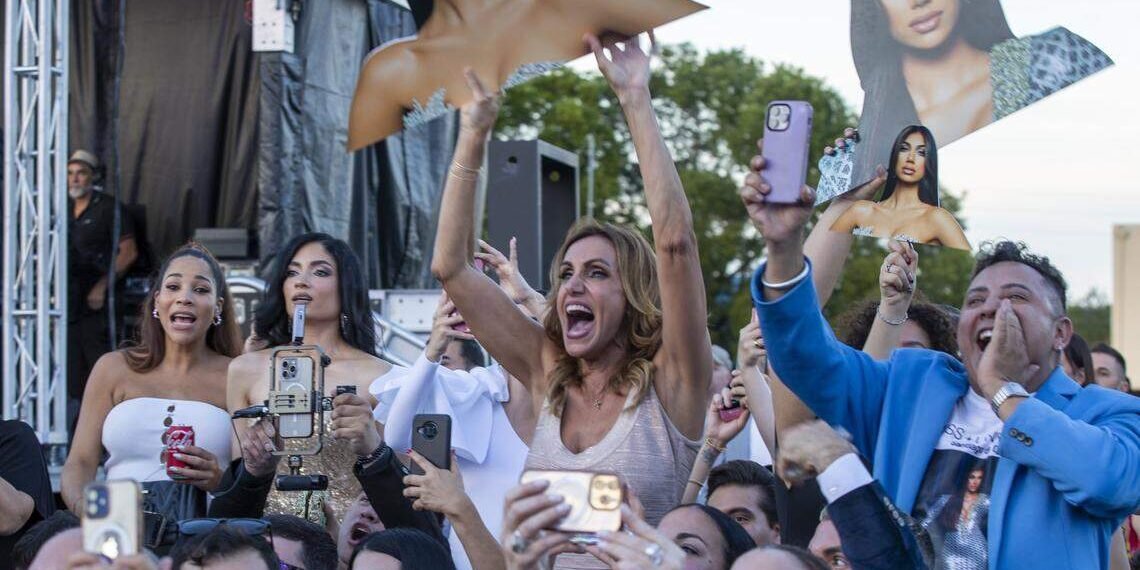 Lili Estefan enfrenta ataques de la prensa cubana a Lina Luaces. ‘Se meten con los sueños de las niñas’