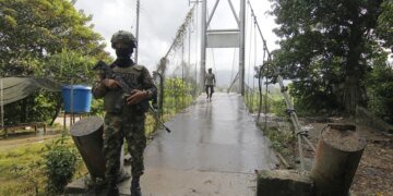 Petro redobla la militarización del lado colombiano de la frontera con Venezuela  