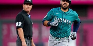 ¿Lo logrará? Eugenio Suárez quiere ser el primer venezolano en realizar esta hazaña