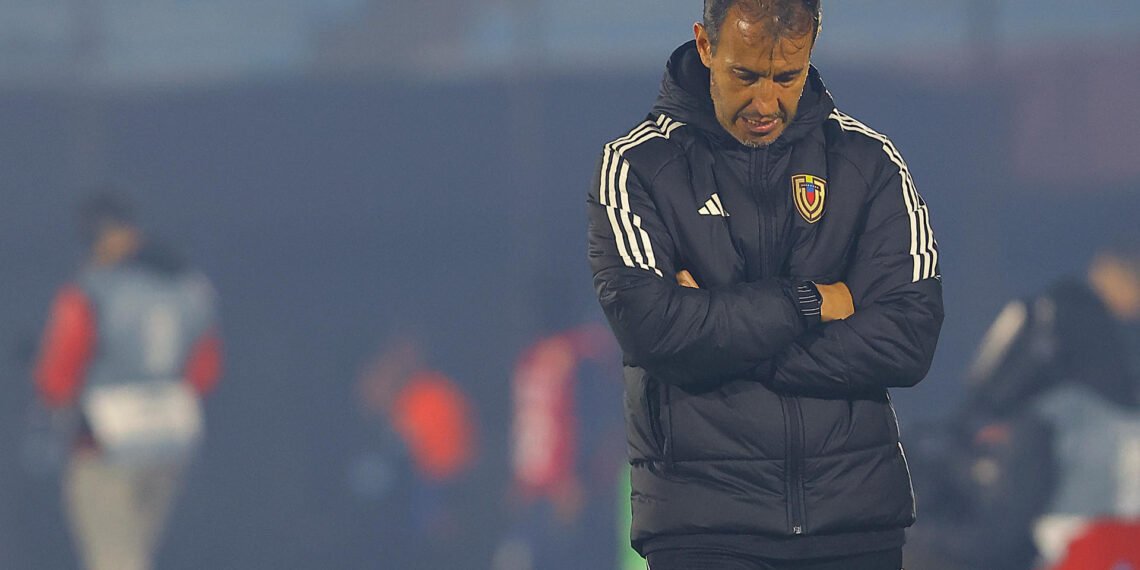 «Bocha» Batista mantiene la fe por el repechaje ante Colombia tras caer en Argentina