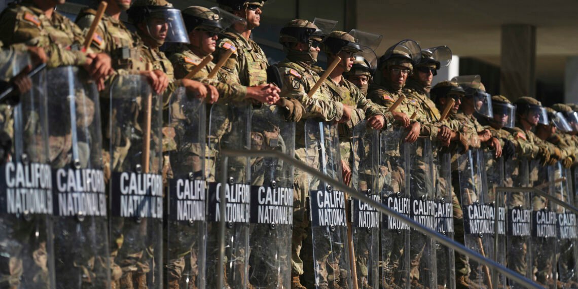 Un juez federal declara ilegal el despliegue de tropas de la Guardia Nacional en Los Ángeles