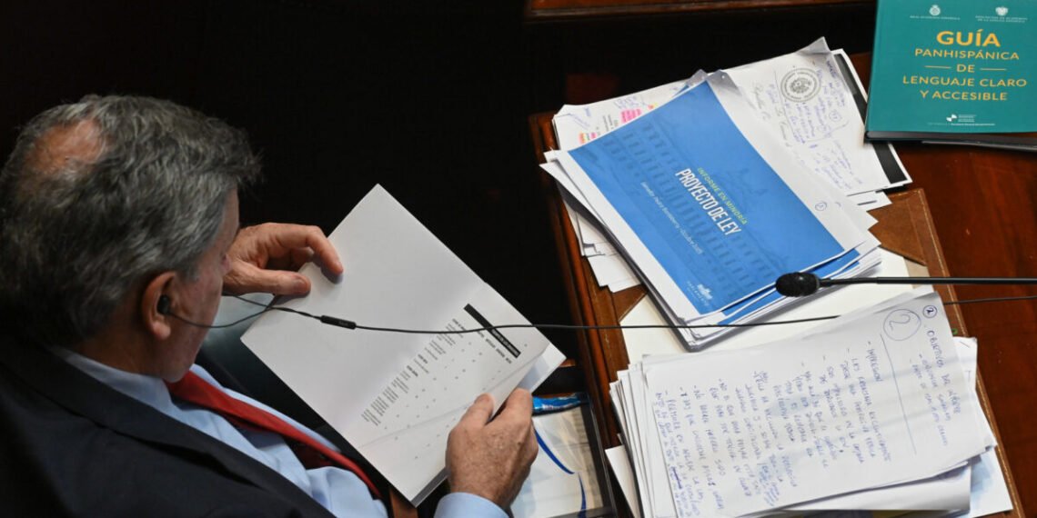 Uruguay aprobó la legalización de la eutanasia