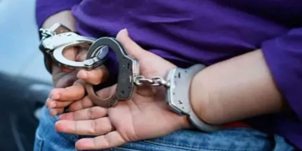 Detuvieron a una adolescente acusada de ser la autora del homicidio de su madre en Apure