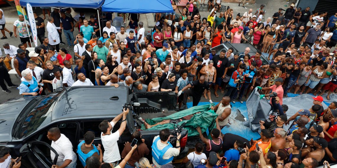 La matanza policial en Brasil reaviva el debate sobre cómo combatir el crimen organizado en América Latina
