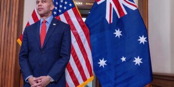 La Policía detiene a uno de los perdonados por el asalto al Capitolio por amenazas de muerte al líder de los demócratas