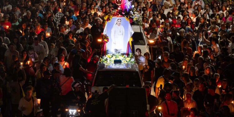 Mediación del Vaticano y liberación de presos políticos: así vive Venezuela la canonización de sus primeros santos