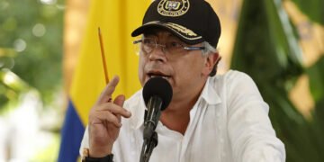 Petro advierte a Trump que “no es rey en Colombia” y que él no va a ceder sino a exigir