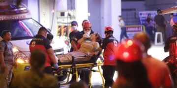 Más de 30 personas han muerto en el centro de Filipinas tras un fuerte terremoto