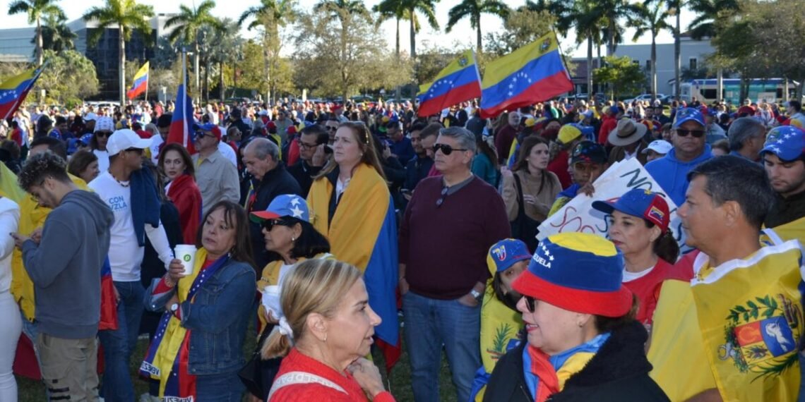 Venezolanos exiliados en EE UU pidieron a Trump diferir deportaciones tras el fin del TPS