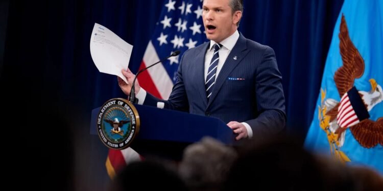 Ejército de EEUU tiene nuevas opciones para perseguir al Cartel de los Soles en Venezuela, según Hegseth