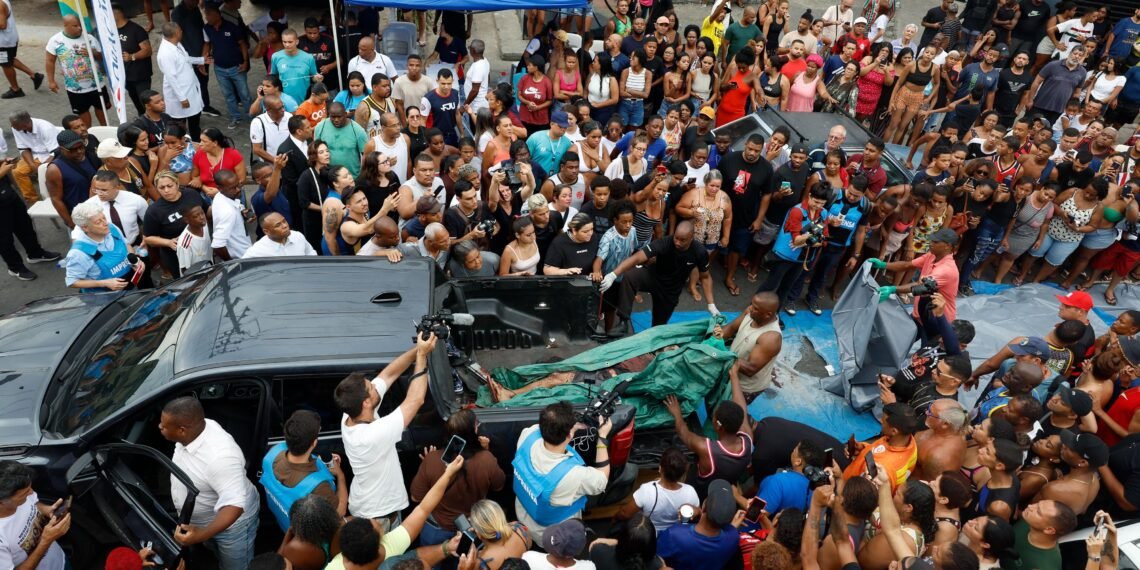 La masacre de Río de Janeiro anticipa y cambia el eje de la campaña en la lucha por la Presidencia de Brasil