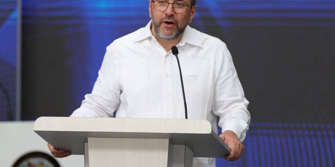 Yván Gil desató su ira contra canciller de Israel por vincular al régimen chavista con Hezbolá y Hamás