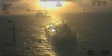 EN VIDEO: Así EEUU realizó operativo para interceptar a segundo petrolero frente a costas de Venezuela