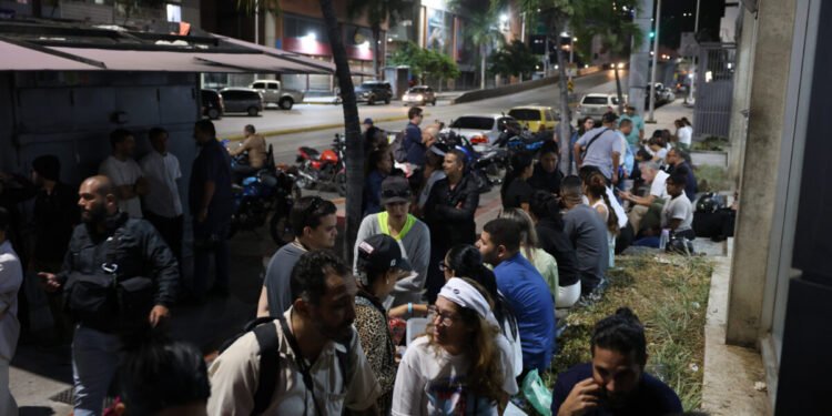 La lista de presos políticos excarcelados: Enrique Márquez y Biagio Pilieri entre ellos