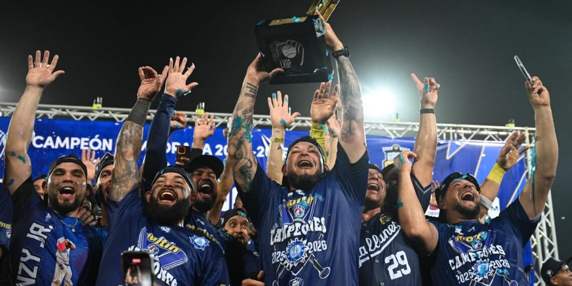 Magallanes se desquitó de Caribes a punta de batazos para alzar su título 14 en la Lvbp