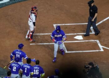 Clásico Mundial de Beisbol: Venezuela venció 8-5 al campeón vigente Japón y avanzó a semifinales