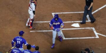 Clásico Mundial de Beisbol: Venezuela venció 8-5 al campeón vigente Japón y avanzó a semifinales