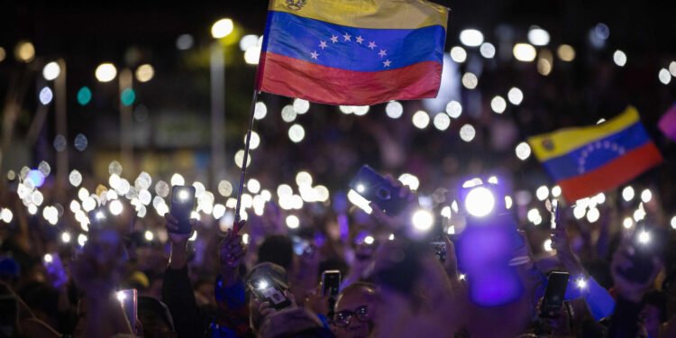 El momento en que estalló la euforia en la plaza Alfredo Sadel por el título del Clásico Mundial de Béisbol (VIDEO)