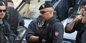 Al menos ocho detenidos en Italia tras desarticular una red que importaba cocaína desde Suramérica